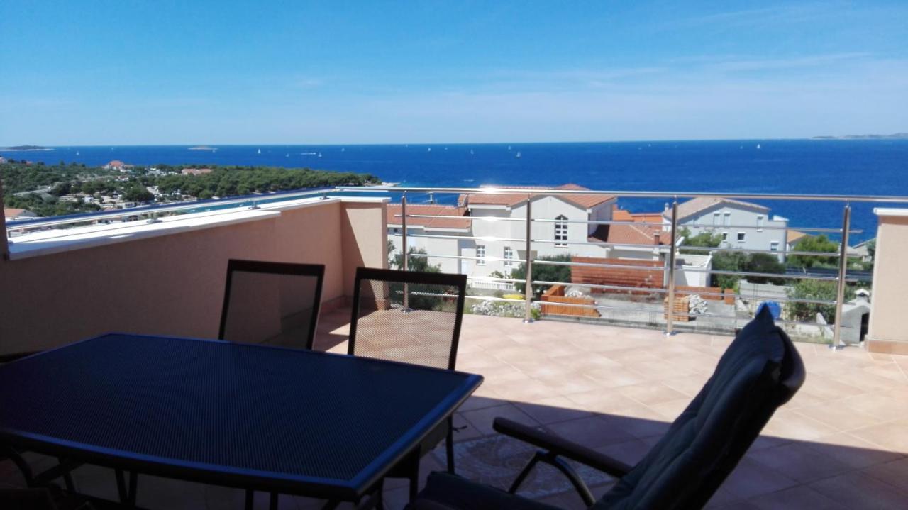 Villa Timea Primošten المظهر الخارجي الصورة